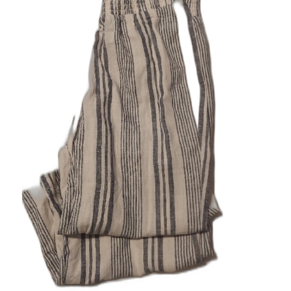 Blue & White Strip Linen Wide Leg Pants - Picture 2 of 5